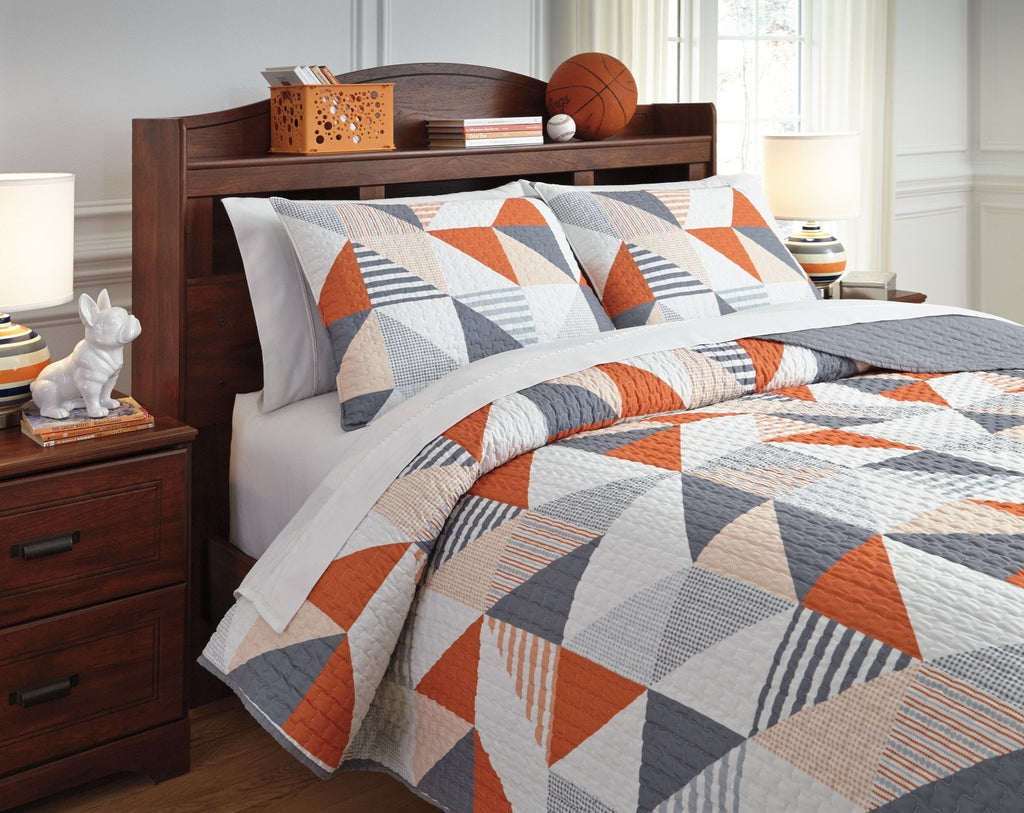 LAYNE BEDDING SET OF 3 - GREY