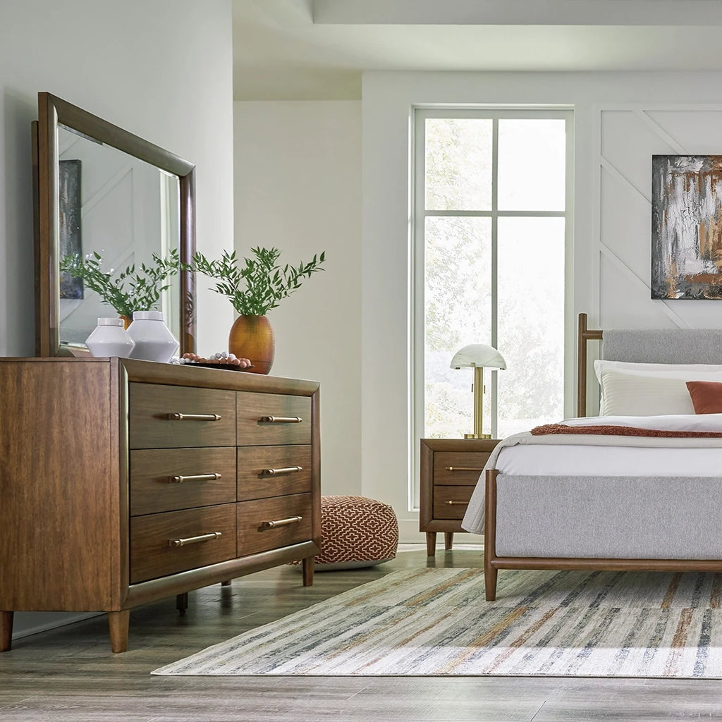 LYNCOTT BEDROOM SET BROWN