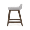LYNCOTT HIGH CHAIR - BROWN