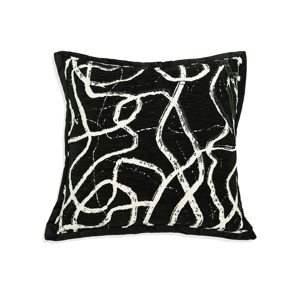 SQUARE CUSHION - BLACK