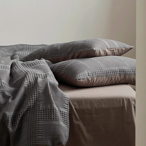 BEDDING SET OF 4 PCS KING - GREY