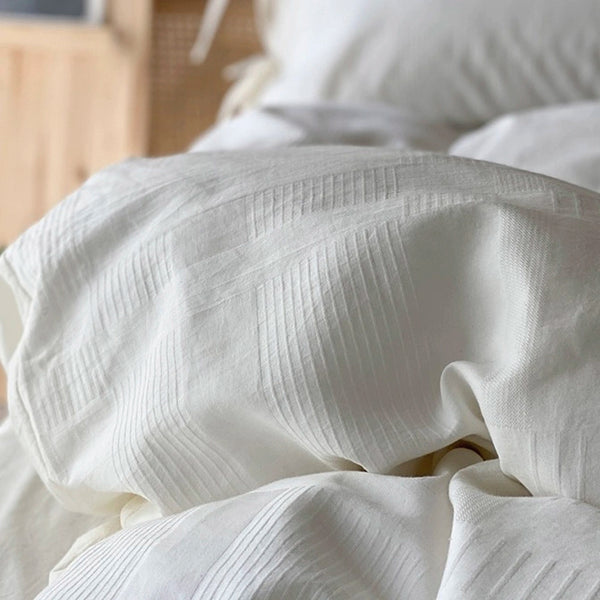 BEDDING SET OF 4 PCS KING - WHITE