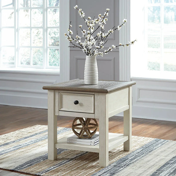 BOLANBURG END TABLE